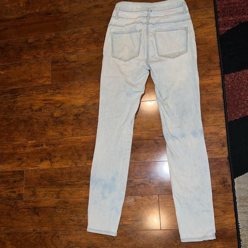 Jeans - Picture 3 of 3